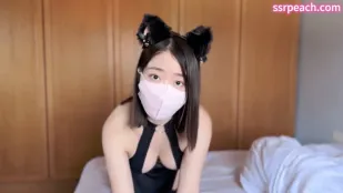 Lỗ Lồn Nhỏ Dâm Đãng Của Mèo Hoang Ellie Sẽ Thống Trị Bạn
