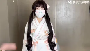 Cosplay Offline Đồng Hành QQ Kẹo Da Trắng Mịn Gặp Khách Hàng Biến Thái