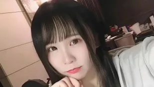 Cô Gái Nhật Kawaii Dâm Đãng Trong Khách Sạn 5 Sao