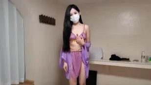 Chị LUNA Cao Ráo Seksi Nóng Bỏng