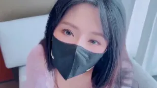 Thèm Thuồng Chị Sexy Của Bạn Học Sakura Momoko