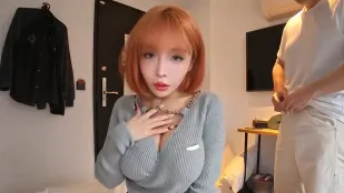 Mặt Trẻ Con Ngực Khổng Lồ Ngập Tràn Dâm Đãng