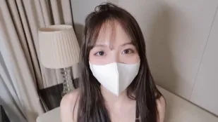 Bị Bạn Thuê Chung Cám Dỗ Quay Video Sex Lên Web Khiêu Dâm - Khoai Mì Nhỏ Xinh