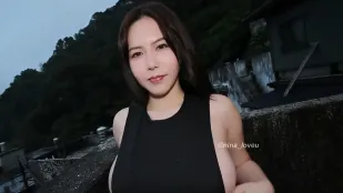 Nữ Thần Bị Fan Bắn Vào Bên Trong - Nina