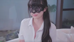 Ban ngày là em họ ngoan, ban đêm là em hàng VIP trên web! Gặp gỡ bất ngờ khiến em vẫn còn thèm muốn