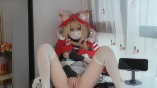 Rosie Cosplay Thỏ Con Tự Sướng