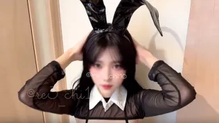 Em gái anh đào cực phẩm ngực đẹp thỏ bunny trên giường dâm đãng lắc eo chảy nước dâm cầu đụ