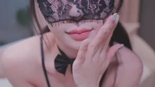 Hầu gái bí mật chủ nhân không có nhà mỗi ngày thừa cơ ở phòng khách tự dâm thực ra chỉ chờ cơ hội bị bắt quả tang