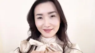Ngôi sao gợi cảm đã kết hôn Mochizuki Rei thực hiện ảo tưởng ngoại tình