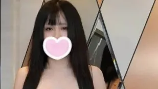 FC2PPV-4671070 Cô Gái Bubble Bath Lai Nổi Tiếng Hàng Đầu