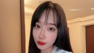 Lai Đài Nhật siêu dâm cúp C