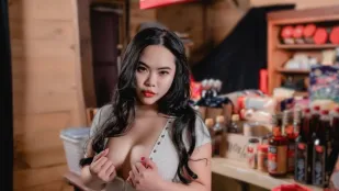 DS-0023 Bà chủ tiệm tạp hóa Việt Nam dâm đãng thèm khát