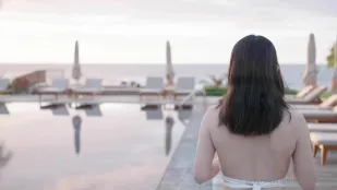 HongKongDoll - Ký Ức Mùa Hè 1: Đồ Bơi Gợi Cảm Không Bao Đụ Điên Cu Em Múp Lồn Trắng
