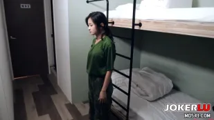 JSBY-0089 Bí Mật Trong Doanh Trại Quân Đội: Lính Mới Xiao Jie Xin Huấn Luyện Viên An Ủi