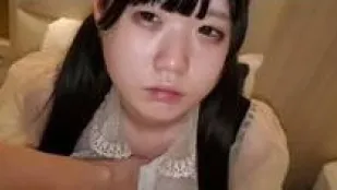 Cô Gái Dễ Thương