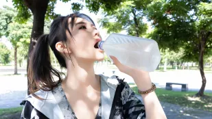 Cứu Giúp Dâm Đãng Của Nữ Thần Chân Dài Mio Trong Tai Nạn Chạy Bộ