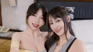 Nữ Thần NTR: Hai Chị Em Xinh Đẹp Chia Nhau Cặc Em Trai