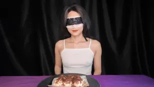 Anh Trai Phun Tinh Vào Tiramisu Cho Em Ăn Đồ Ăn Tinh Dịch Em Ăn Hết Rồi
