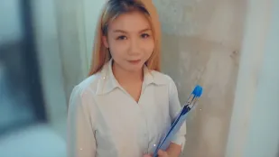 XV003 Nhân Viên Bảo Hiểm Đổi Lồn Ướt át Đổi Doanh Số Liang Mi
