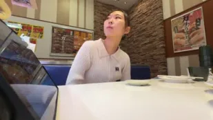 Bú Liếm Đậm Đà & Xuất Tinh Bên Trong Không Bao