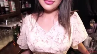 FC2PPV-4539387 Người Đẹp 40 Tuổi Khó Khăn Kinh Doanh Quán Ăn Vặt