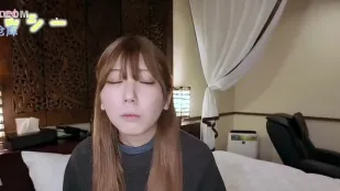 Nữ Hầu Quyến Rũ Trong Đêm Áo Ngủ Mỏng