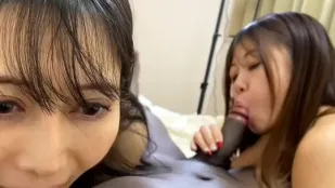 FC2PPV-4926103 Hai Nàng Ngực Khủng Cuộc Chiến 3P Điên Cuồng