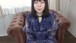 FC2PPV-4317426 Cô Gái Dễ Thương Thuận Lời