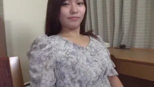 FC2PPV-3142244 Cô Gái Bé Nhỏ Cao 148cm