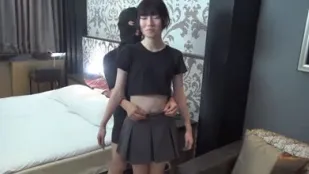Cô Bé Ngực Nhỏ Siêu Dễ Thương