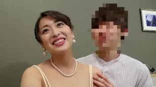 FC2PPV-1130564 Cựu Idol Phụ Nữ Trưởng Thành x Duo Sinh Viên, Trai Trẻ Vây Quanh Đĩ Béo Múp, Lỗ Thịt Lắc Lư Mắt Trắng Xuất Hồn, Phun Vú Khổng Lồ Mẹ Béo Lồn Đụ Đôi Quay Tư Nhân Thích Bắn Tinh Vô Hạn