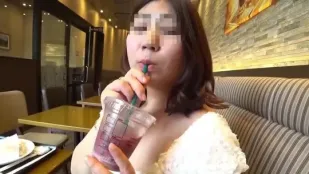FC2PPV-1118809 Rèm Mở Toang, Cởi Áo Lót - Vú Nảy Tung! Sự Cố Cắm Trại Rừng, Quay Lén Sex Hoang Dã
